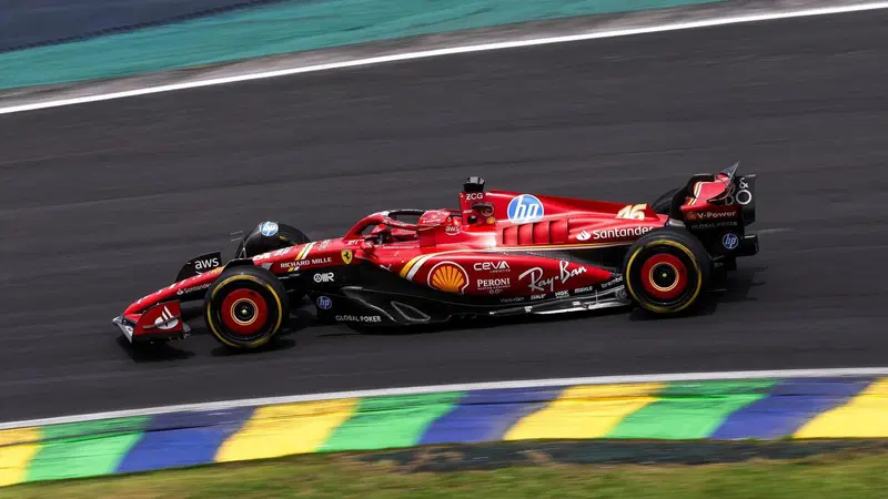  F1. Sprint GP Brasile, Ferrari non al passo della McLaren con Leclerc e Sainz: "Tanti errori dovuti al degrado delle gomme"