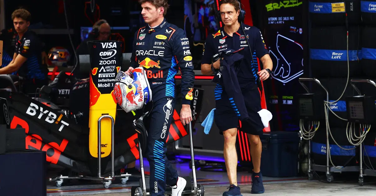 F1. Qualifiche GP Brasile, furia Max Verstappen: "Tutto questo &egrave; incredibile. Assurdi 40 secondi per una bandiera rossa"