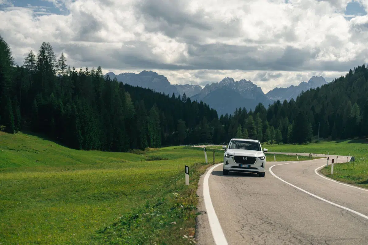 Come saranno le strade del futuro? Tutti i segreti della prima Smart Road d'Italia con la Mazda CX-60 [Video] (2)
