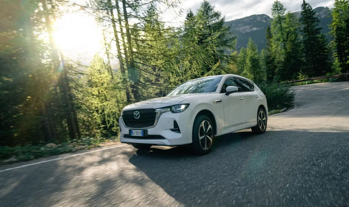 Come saranno le strade del futuro? Tutti i segreti della prima Smart Road d'Italia con la Mazda CX-60 [Video] (19)