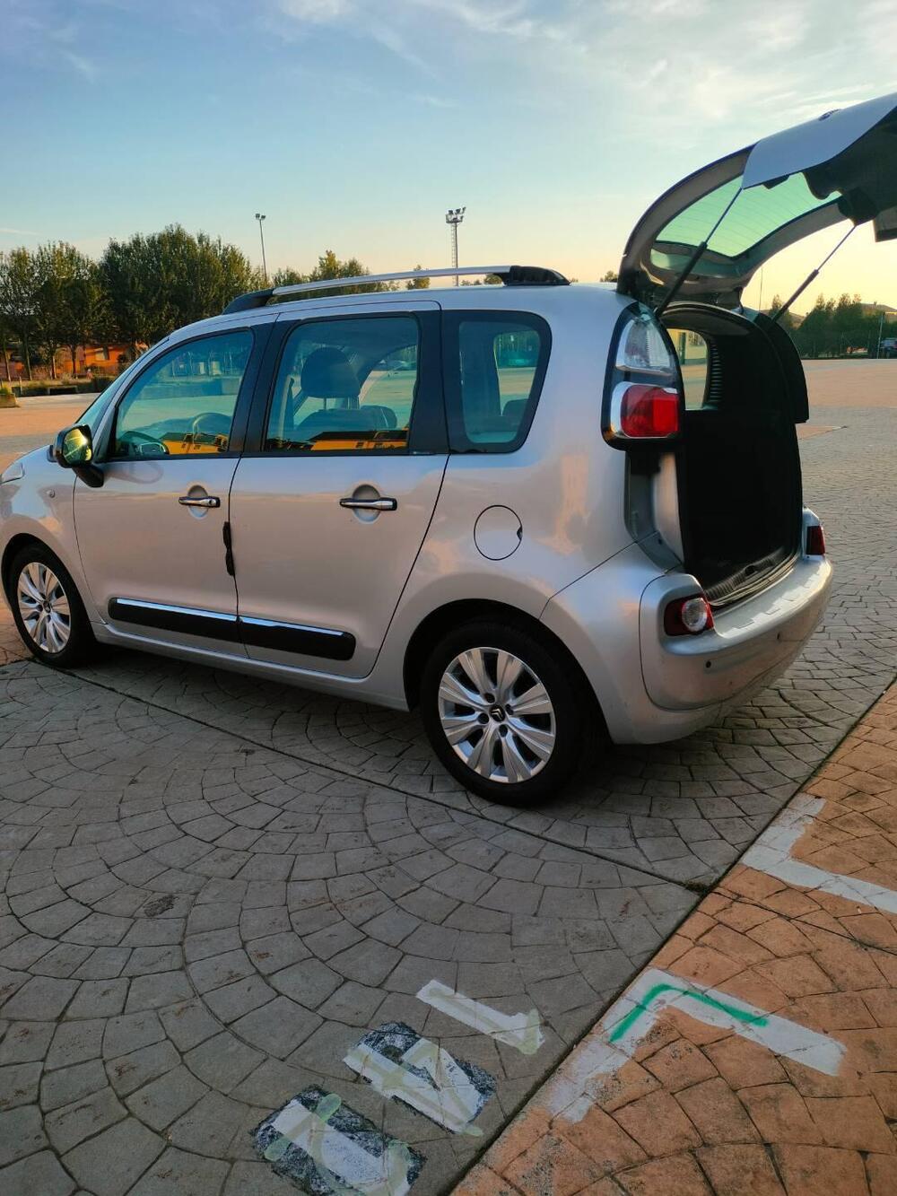 Citroen C3 Picasso usata a Varese (4)