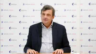 "Tavares? &Egrave; un cafone arrogante": Carlo Calenda "rimbalzato" dal CEO di Stellantis