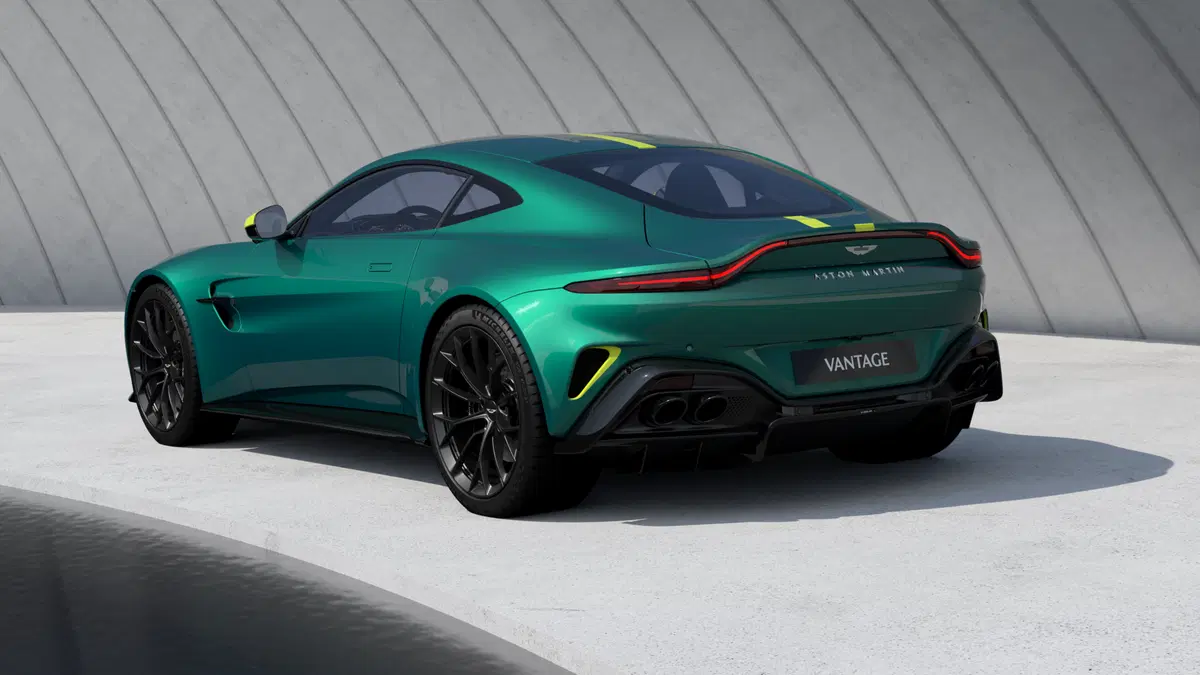 Aston Martin Vantage AMV24 Edition: omaggio alla vittoria a Spa 2024 (5)