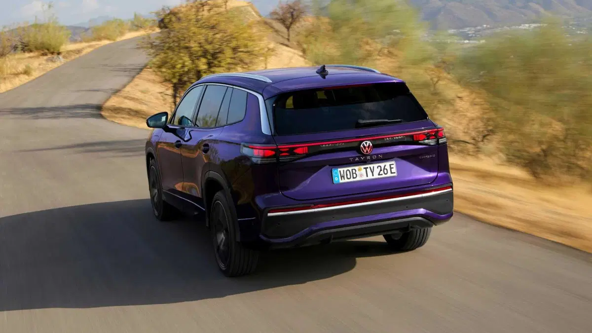 Volkswagen Tayron (2024-->>) (7)
