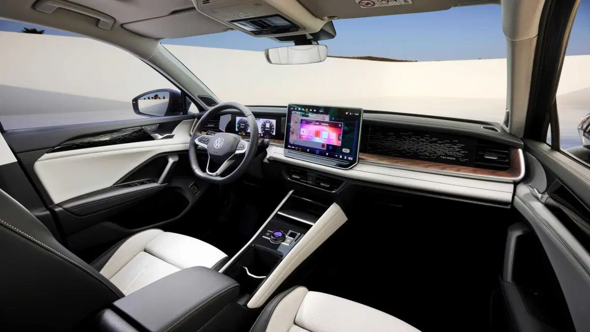 Volkswagen Tayron (2024-->>) (10)