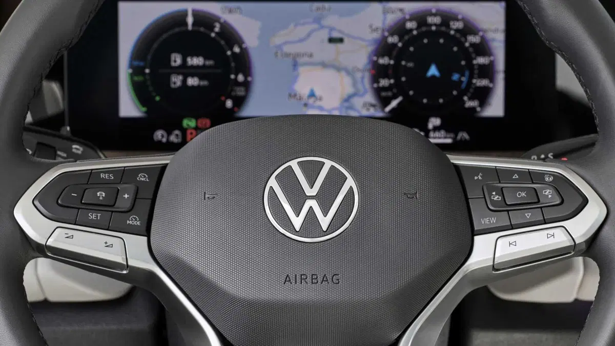 Volkswagen Tayron (2024-->>) (21)
