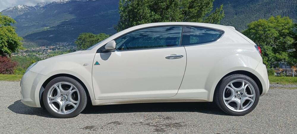 Alfa Romeo MiTo usata a Aosta (9)