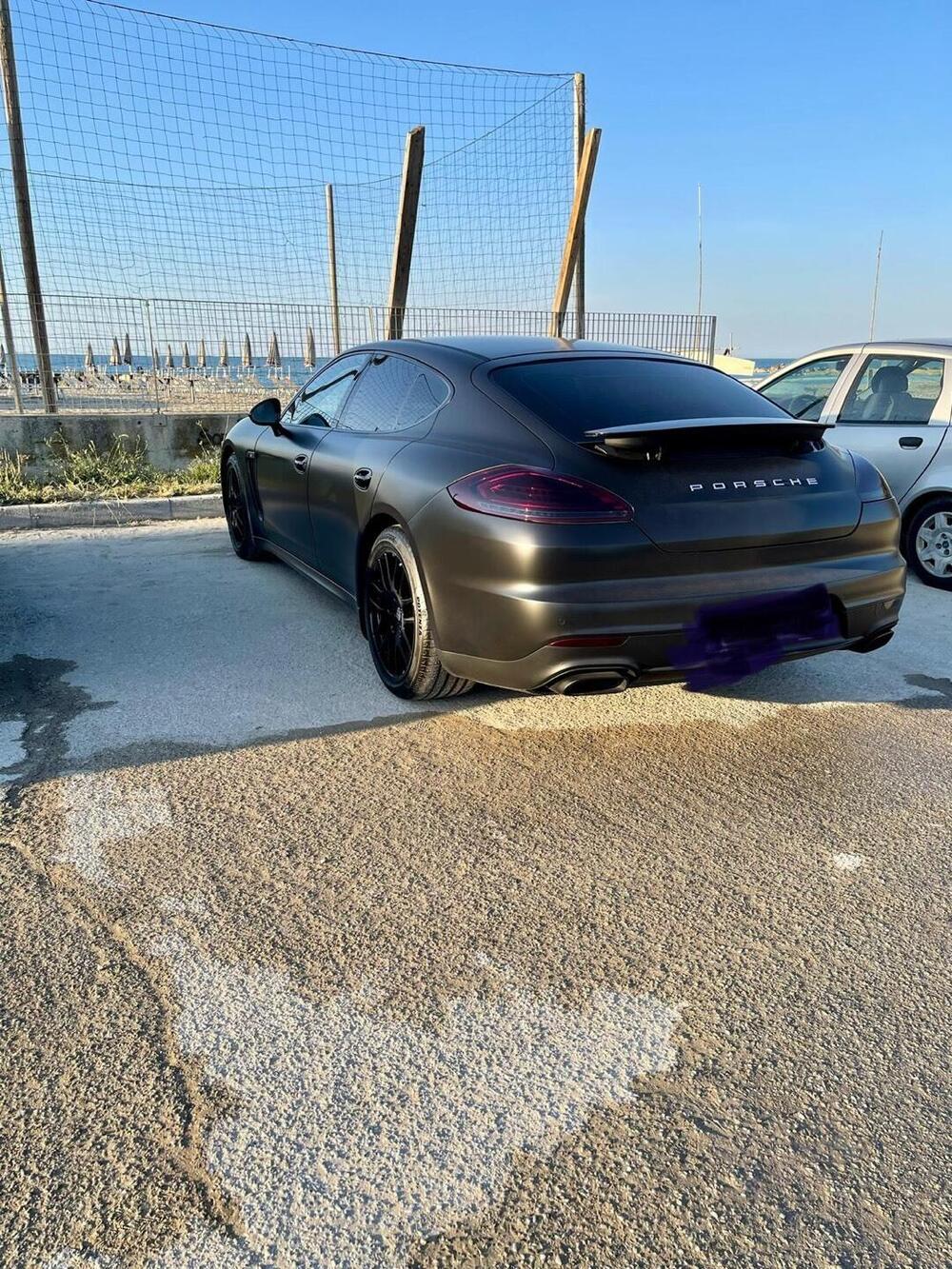 Porsche Panamera usata a Rimini (2)