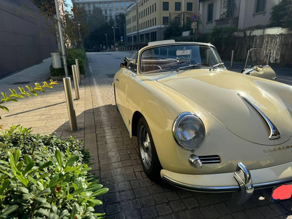 Porsche 356 BT5 cabrio anno 60  d'epoca a Cremona (8)