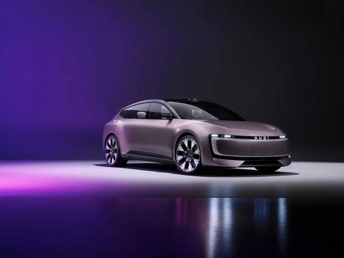 Audi: niente più anelli. Meglio AUDI per fare concorrenza ai cinesi in Cina (12)