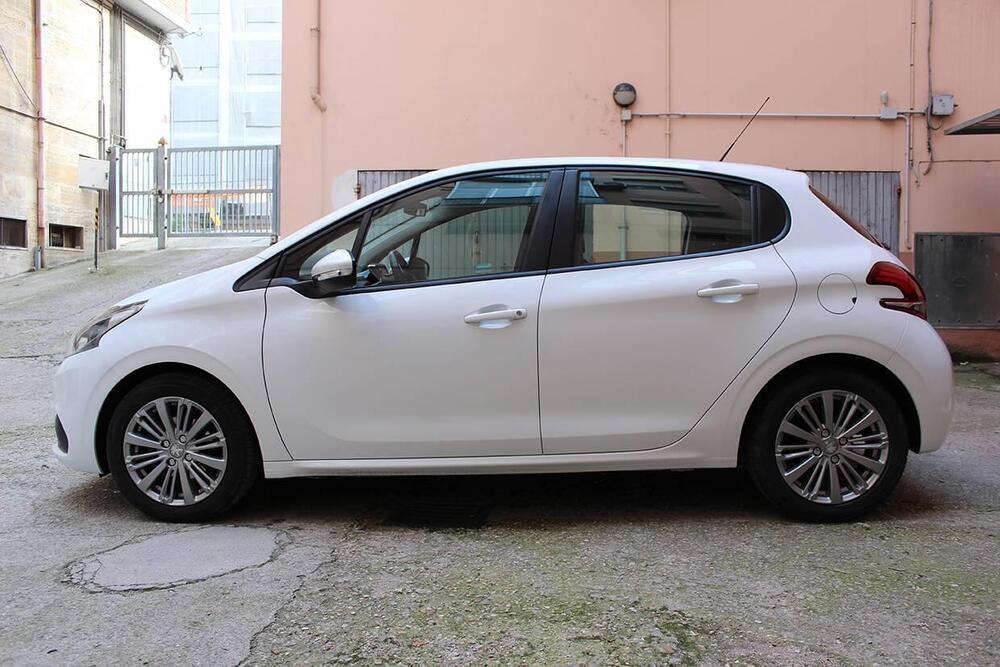 Peugeot 208 usata a Teramo (4)