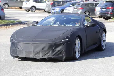 Ferrari si prepara al futuro con l'erede della Roma [Foto Spia]