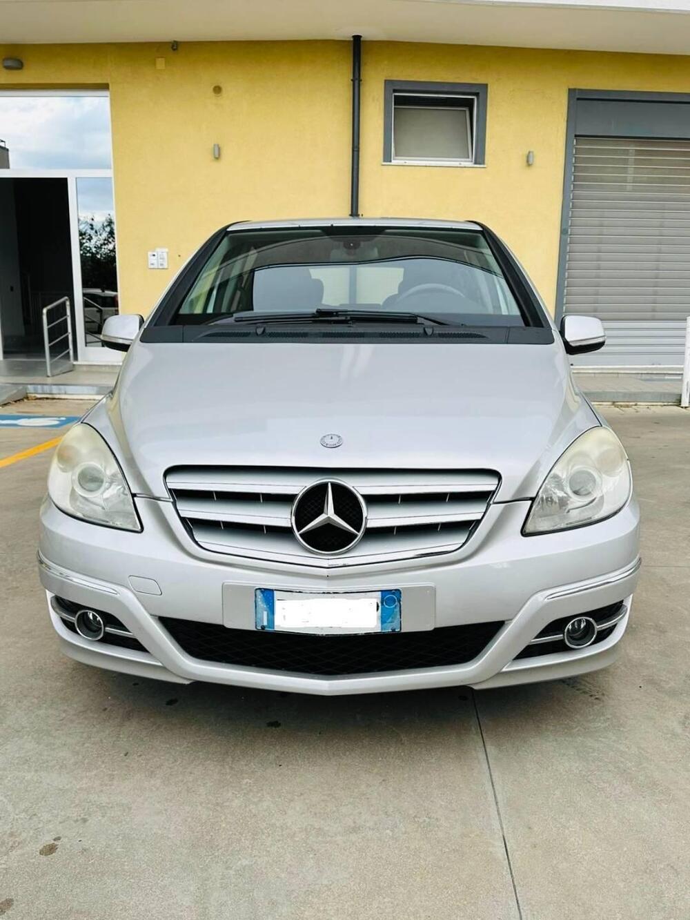 Mercedes-Benz Classe B usata a Salerno (3)