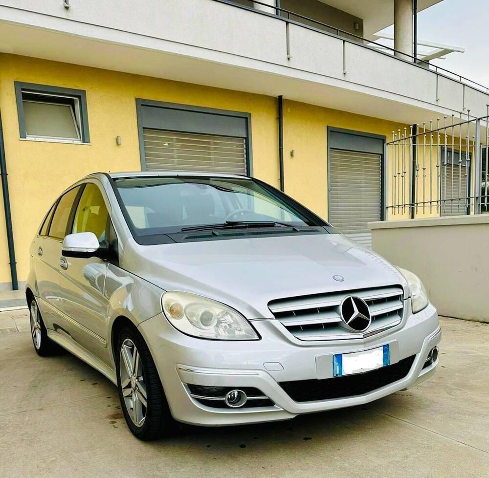 Mercedes-Benz Classe B usata a Salerno (5)