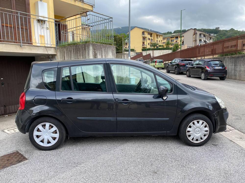 Renault Grand Modus usata a Napoli (2)