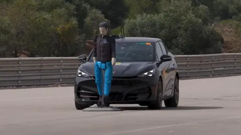 Cupra Tavascan &egrave; l'elettrica a 5 stelle in sicurezza, secondo EuroNCAP [VIDEO]
