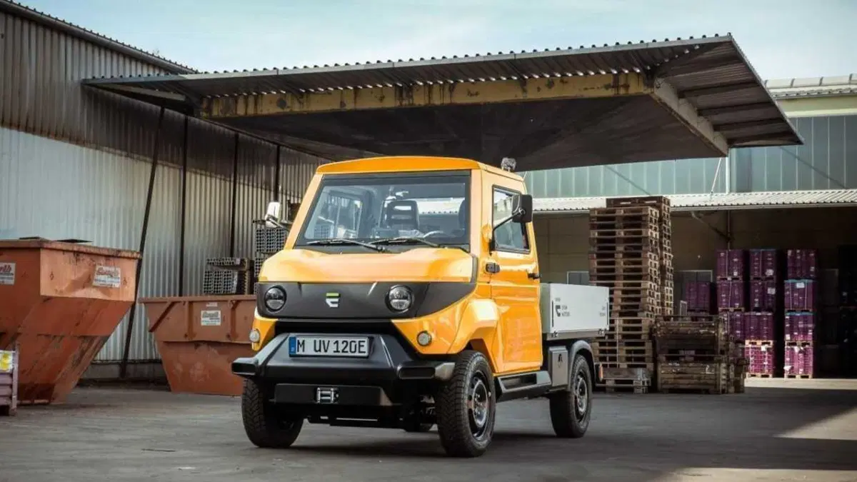 Evum Motors aCar Cabinato (9)
