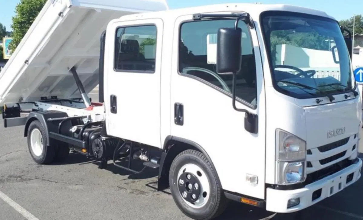 Isuzu M21 Cabinato (2021-24) (9)