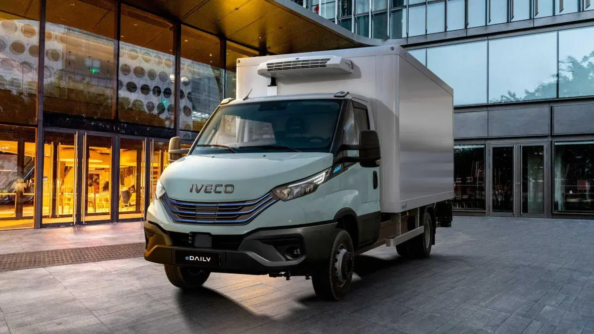 Iveco Daily Cabinato (2024-->>) (12)
