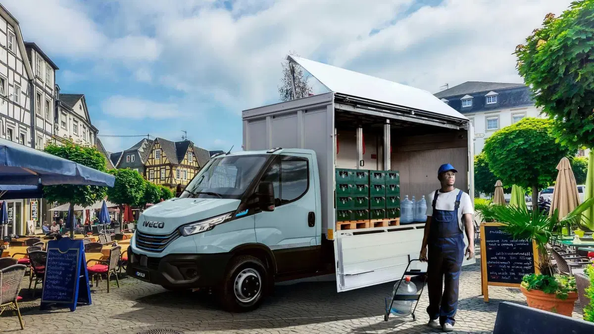 Iveco Daily Cabinato (2024-->>) (13)
