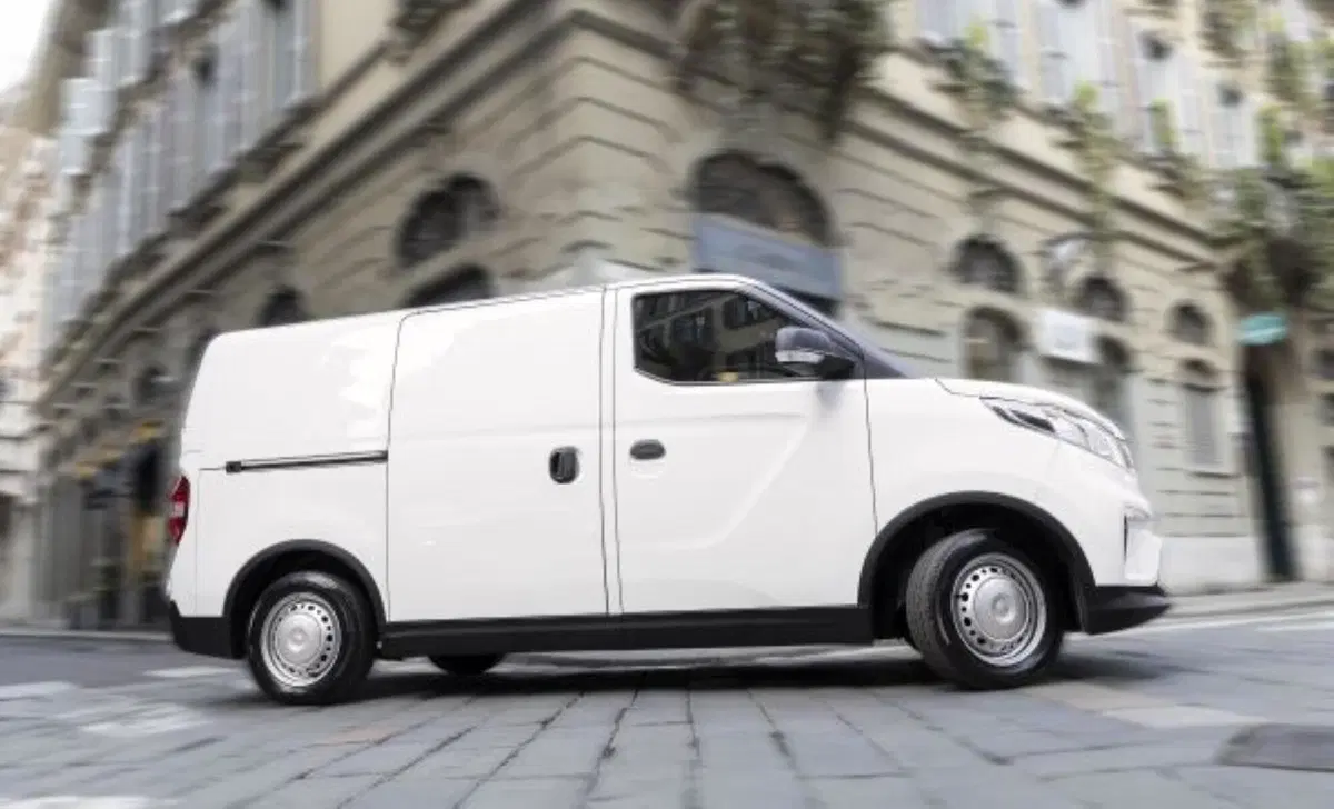 Maxus Deliver Furgone (2023-26) (10)