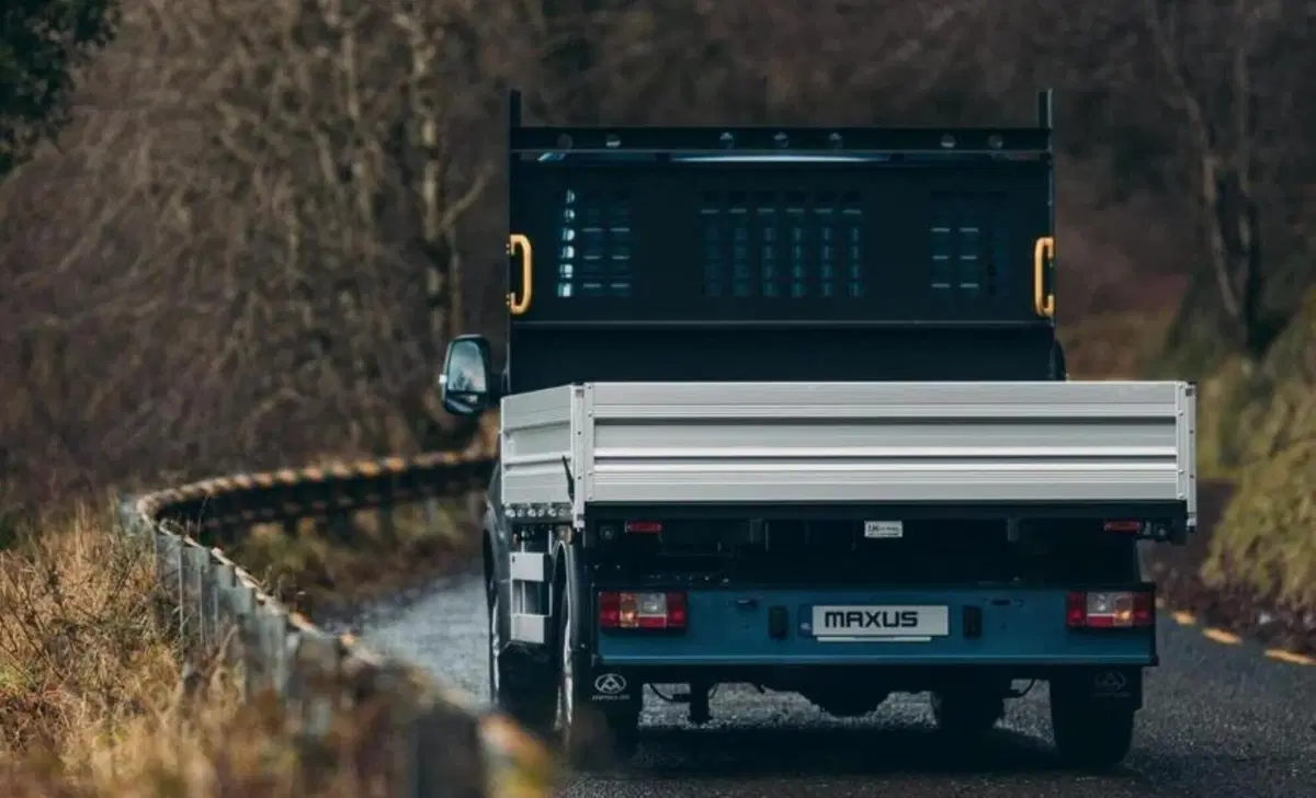 Maxus e Cabinato (2023-26) (3)