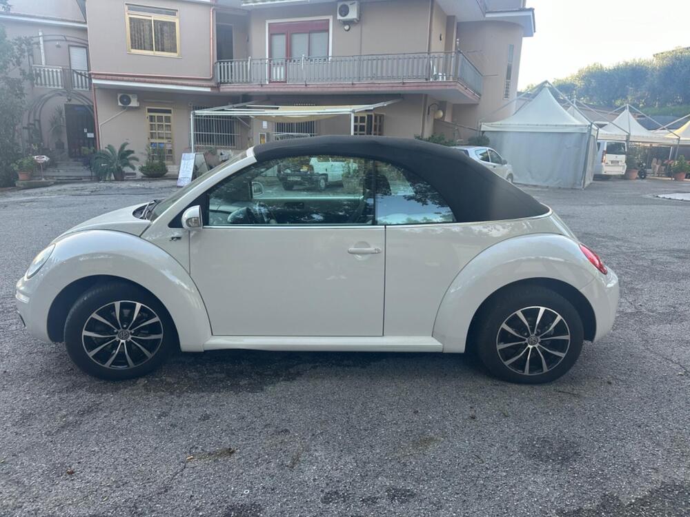 Volkswagen New Beetle Cabrio usata a Salerno (11)