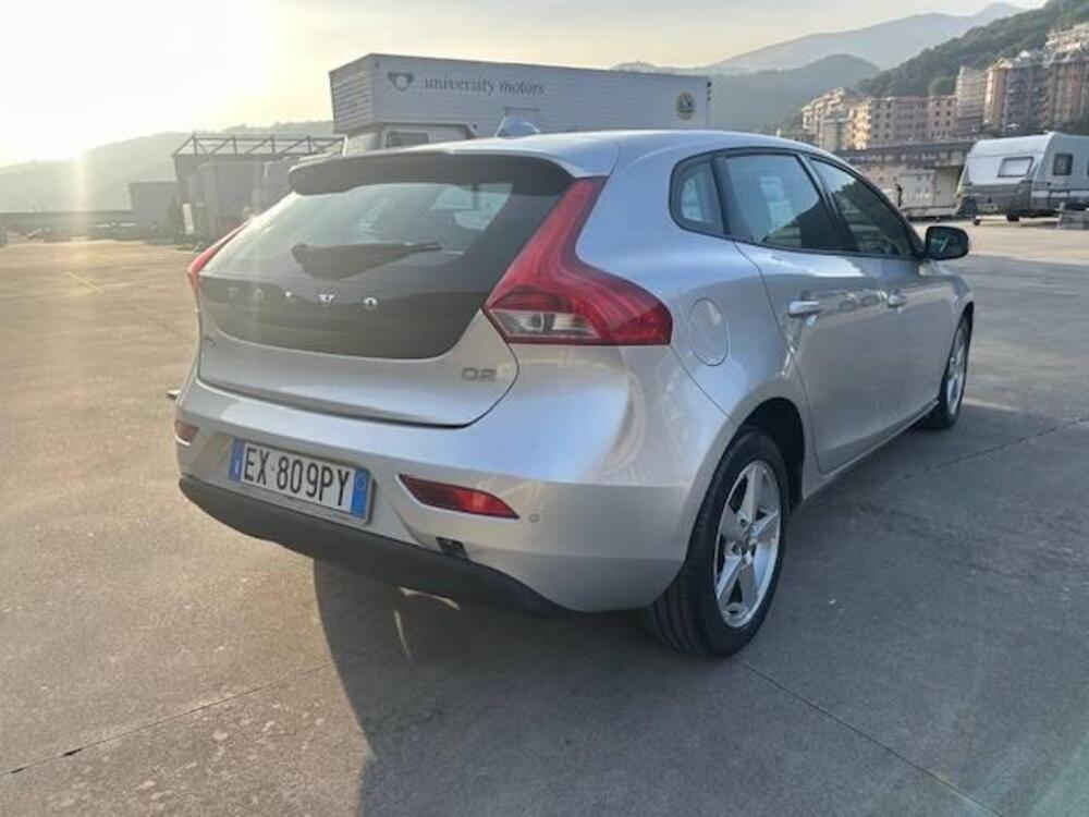 Volvo V40 usata a Genova (4)