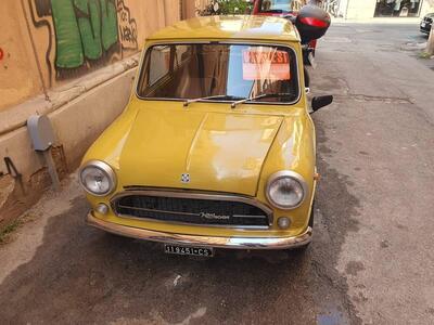 Innocenti Mini 1001d&#039;epoca del 1972 a Cosenza