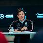 F1. Toto Wolff combatte lo stigma sulla salute mentale: “Ci sono dei momenti in cui si sopravvive un giorno alla volta