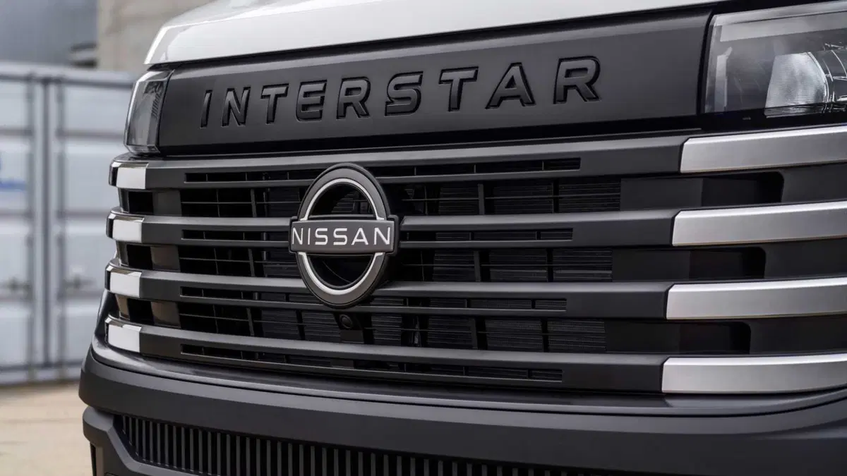 Nissan Interstar Furgone (19)