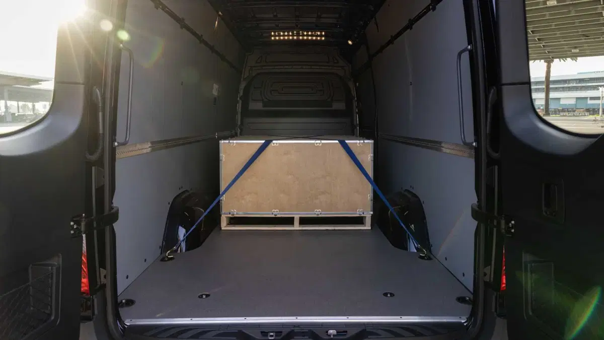 Mercedes-Benz Classe eSprinter Furgone Furgone 55 kWh (10)