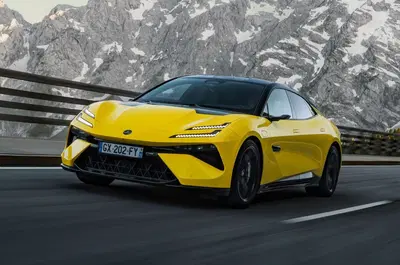 Lotus: il full electric non basta, Emeya ed Eletre avranno anche l'ibrido [VIDEO]