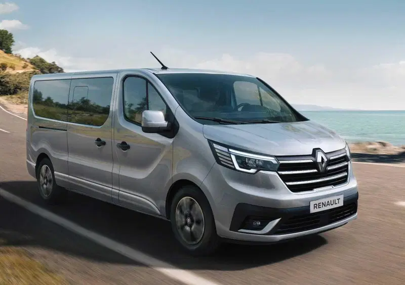 Renault Trafic (9)