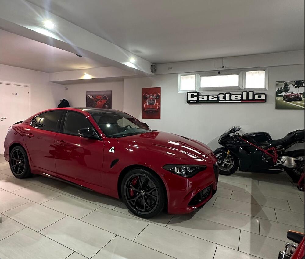 Alfa Romeo Giulia usata a Milano (2)