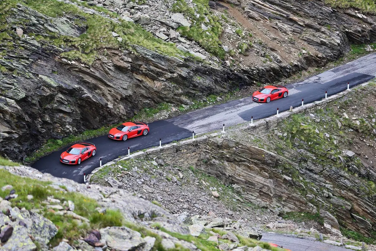 Audi R8 V10 plus Coupé: regina estiva delle alpi (25)
