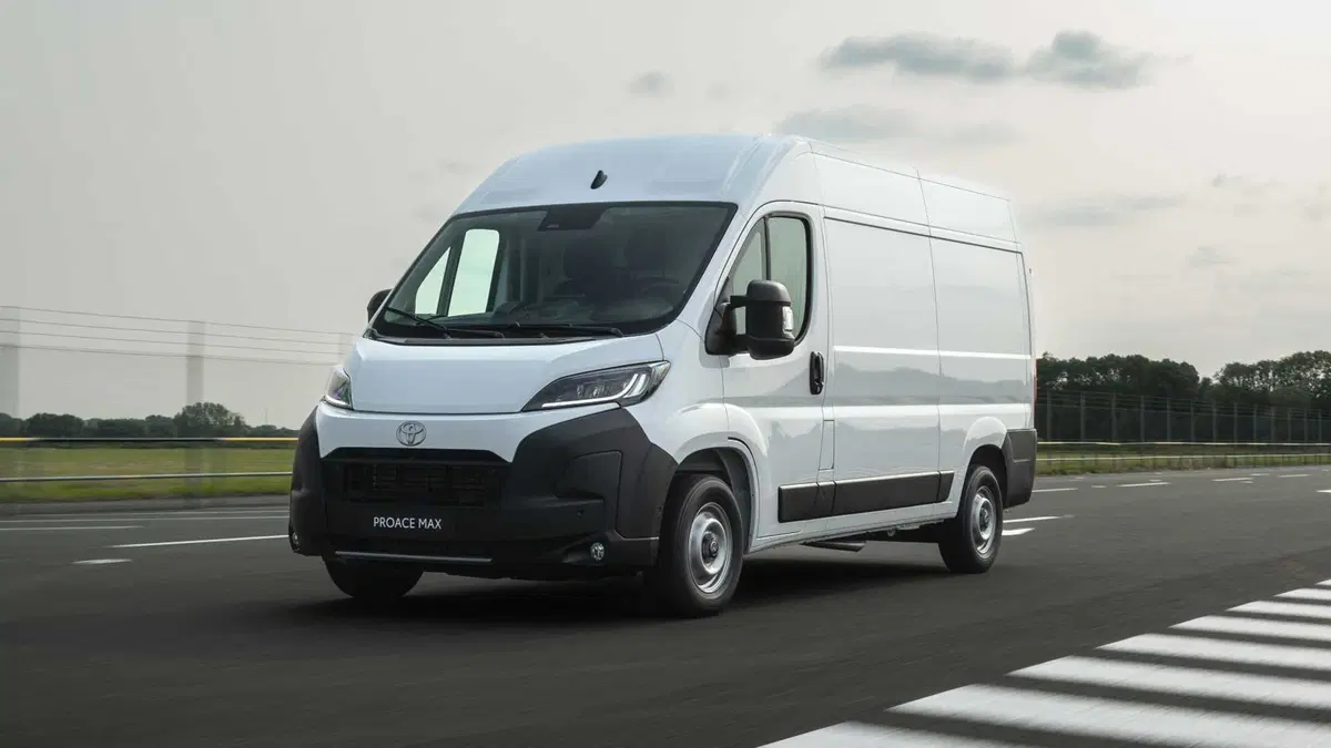 Toyota Proace Max (2024-->>) (3)