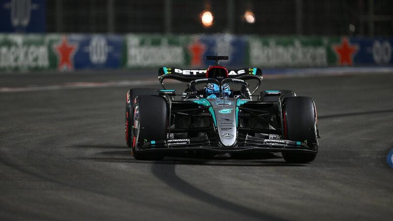 F1. Gran Premio Las Vegas 2024, pole position per Russell che batte Sainz e Gasly