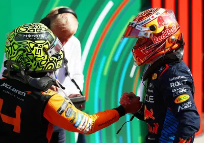 F1. Quando sportività e amicizia vincono su tutto, complimenti e abbracci tra Norris e Verstappen: Il suo momento arriverà