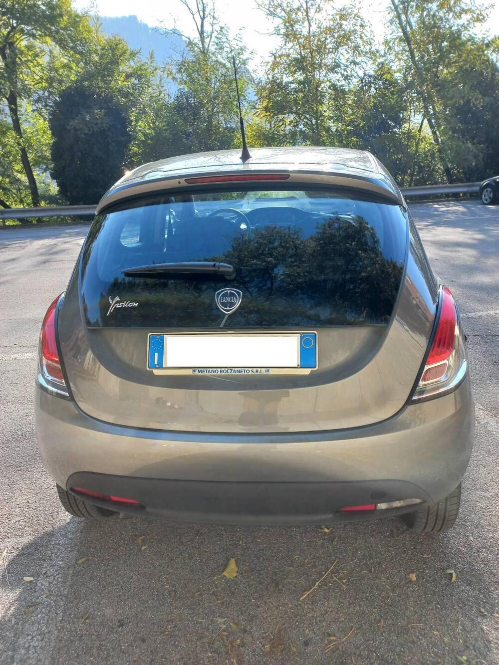 Lancia Ypsilon usata a Genova (4)