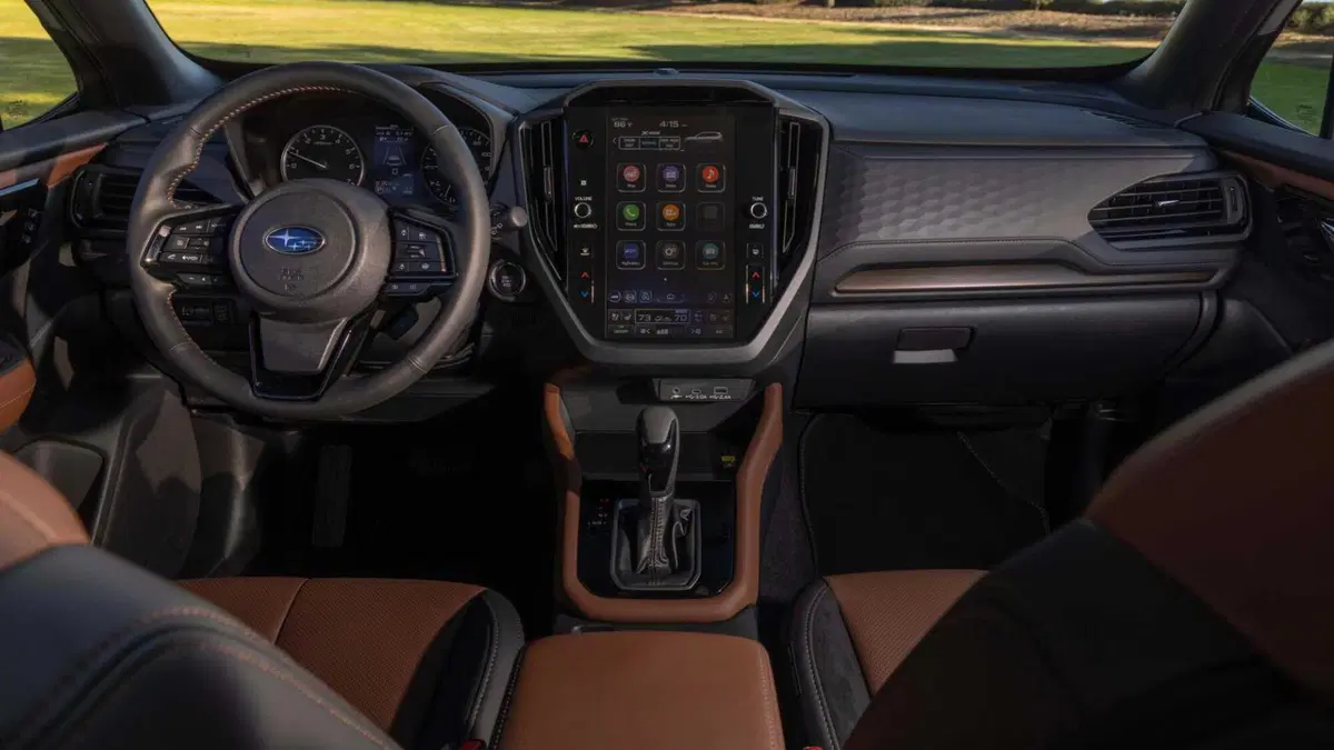Subaru Forester 2.0i e-boxer Premium lineartronic (10)