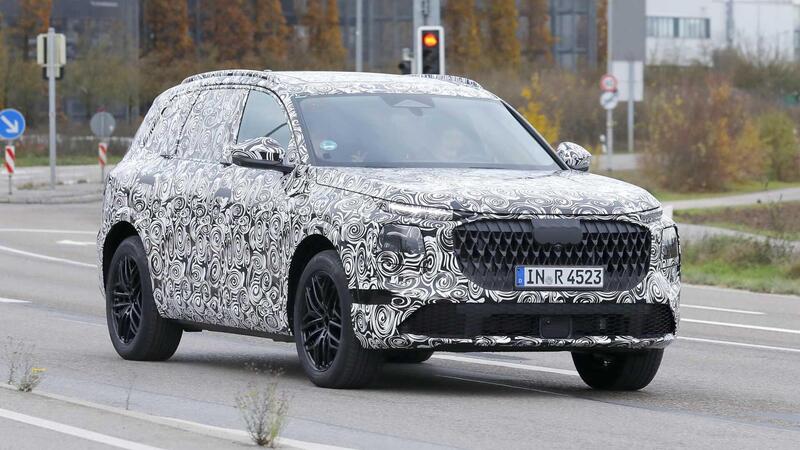 Audi Q7: avvistata la terza generazione, sar&agrave; diesel e benzina [Foto Spia]