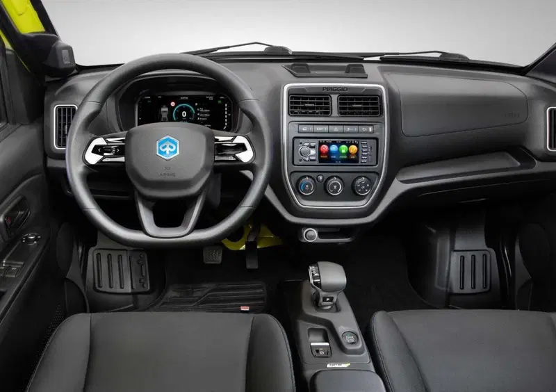 Piaggio Porter Cabinato (2021-24) (6)