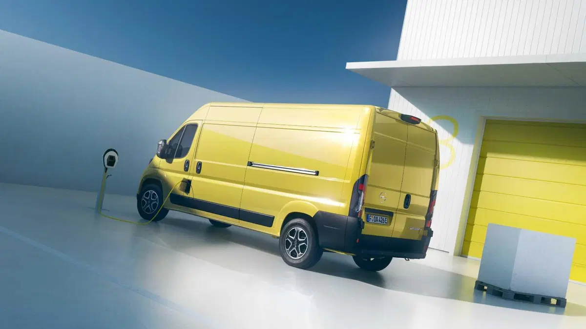 Opel Movano (2023-->>) (5)
