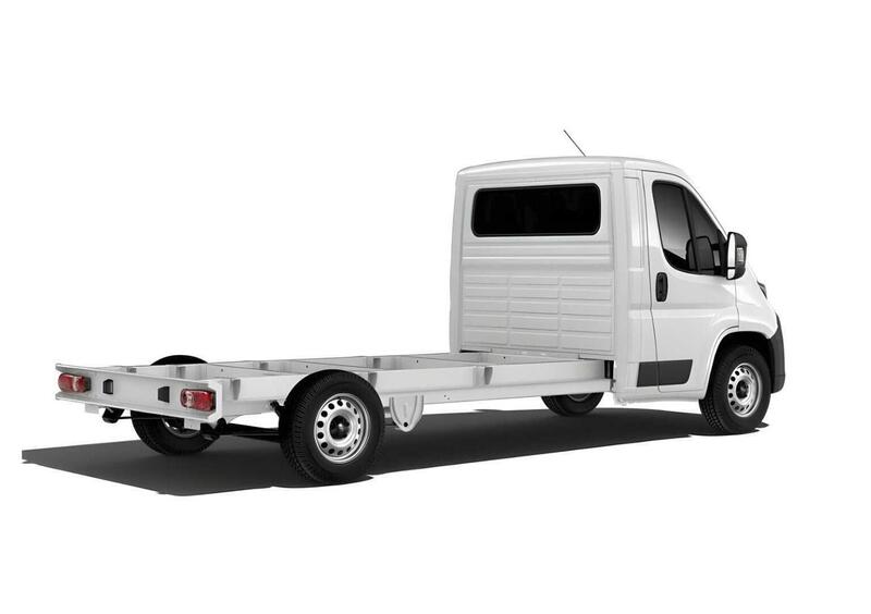 Opel Movano Cabinato (2023-->>) (2)