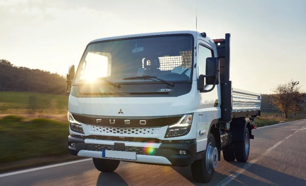 Mitsubishi canter (4)