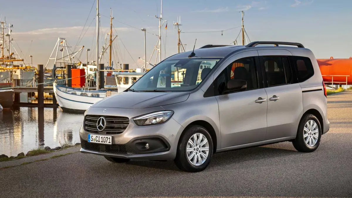 Mercedes-Benz eCitan Tourer