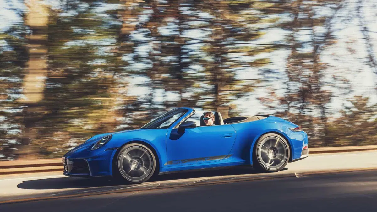 Porsche 911 Cabrio 3.0 Carrera T 394cv (7)