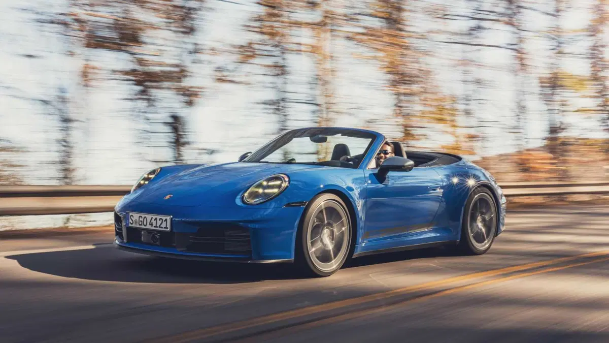 Porsche 911 Cabrio 3.0 Carrera T 394cv (5)