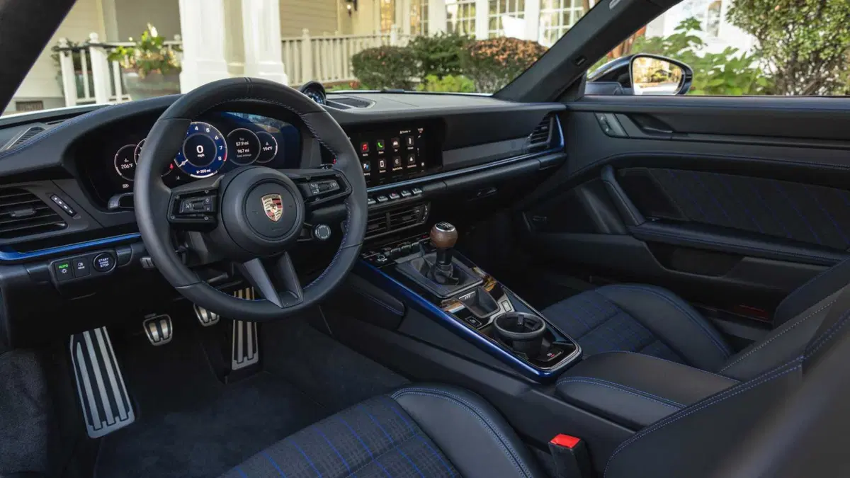 Porsche 911 Coupé 3.0 Carrera T 394cv (10)